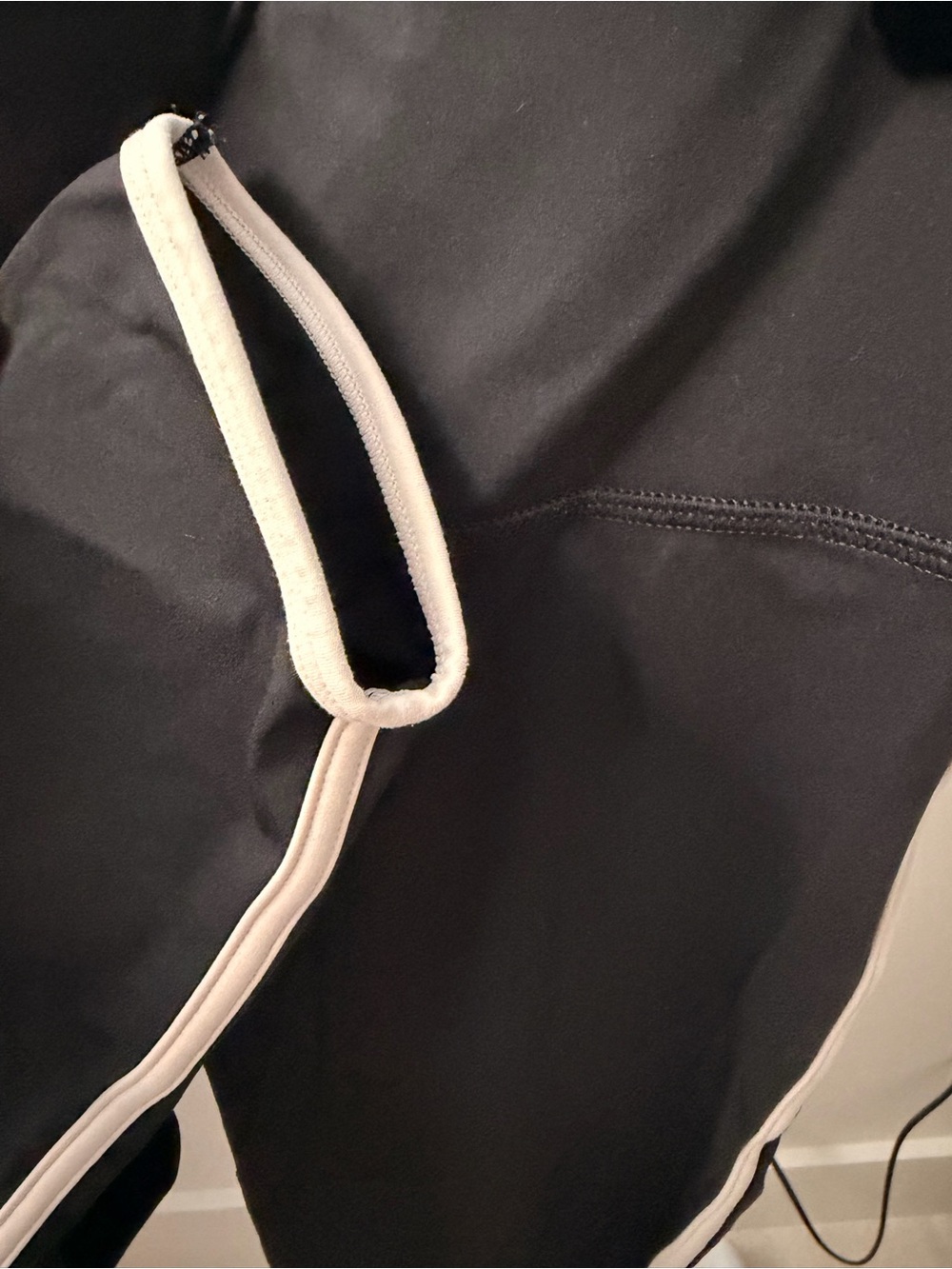 JoyLab Woman’s Double Layer Sports Bra & High-Rise 7/8 Leggings - Picture 7 of 8